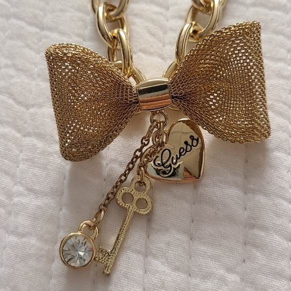 Guess Bracelet - Picture 2 of 3